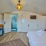 La Mira Alacati Hotel
