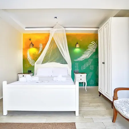 La Mira Alacati מלון