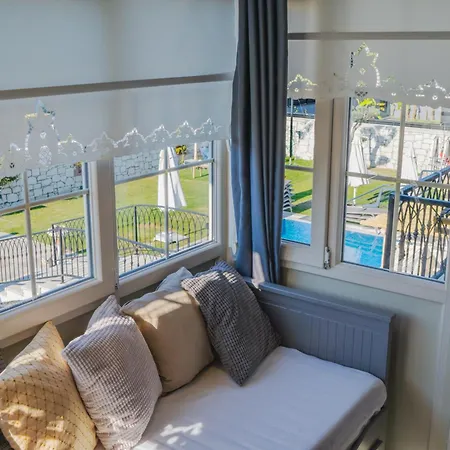 La Mira Alacati מלון 2*