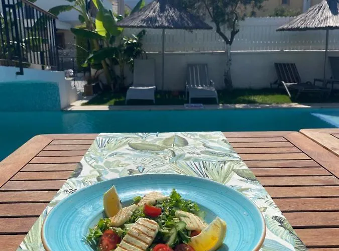 Hotel La Mira Alacati 2*