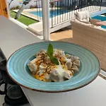 La Mira Alacati Hotel 2*