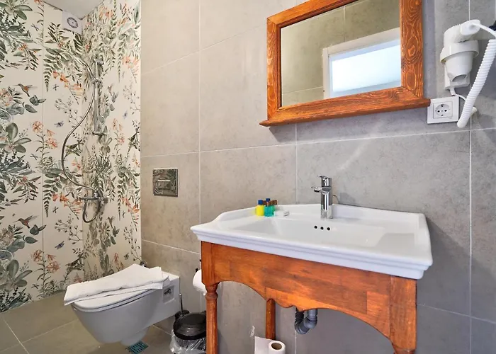 La Mira Alacati ホテル 2*