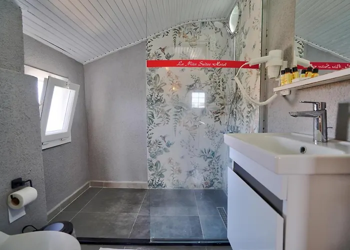 La Mira Alacati ホテル